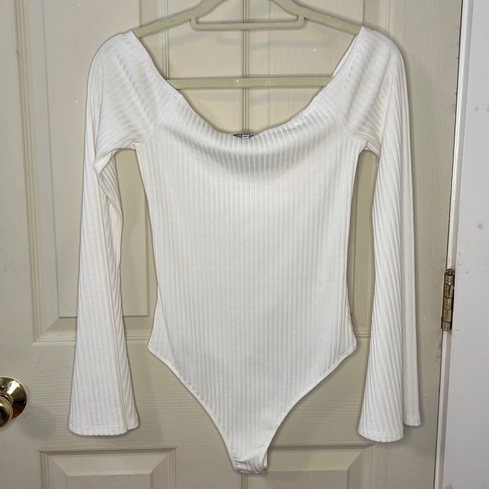 Tobi belle sleeve body suit